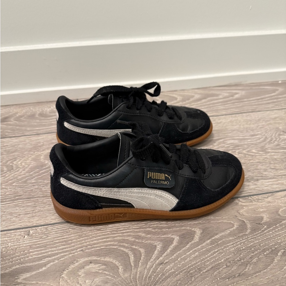 Puma Black and White Sneakers with Brown Sole